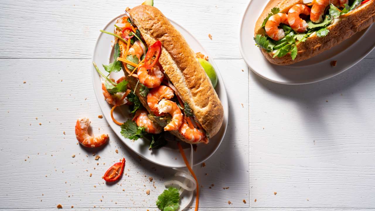 PRESS RELEASE: This National Prawn Day, the Aussie Tiger Prawn bánh mì takes centre stage