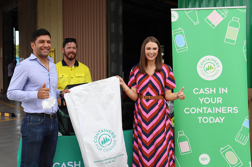PRESS RELEASE: MINISTER FOR ENVIRONMENT CELEBRATES RECYCLING FOR REDBANK RESIDENTS