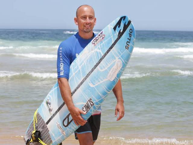 PRESS RELEASE: Blind Sydneysiders invited to try surfing with blind surfer Matt Formston at Manly Beach