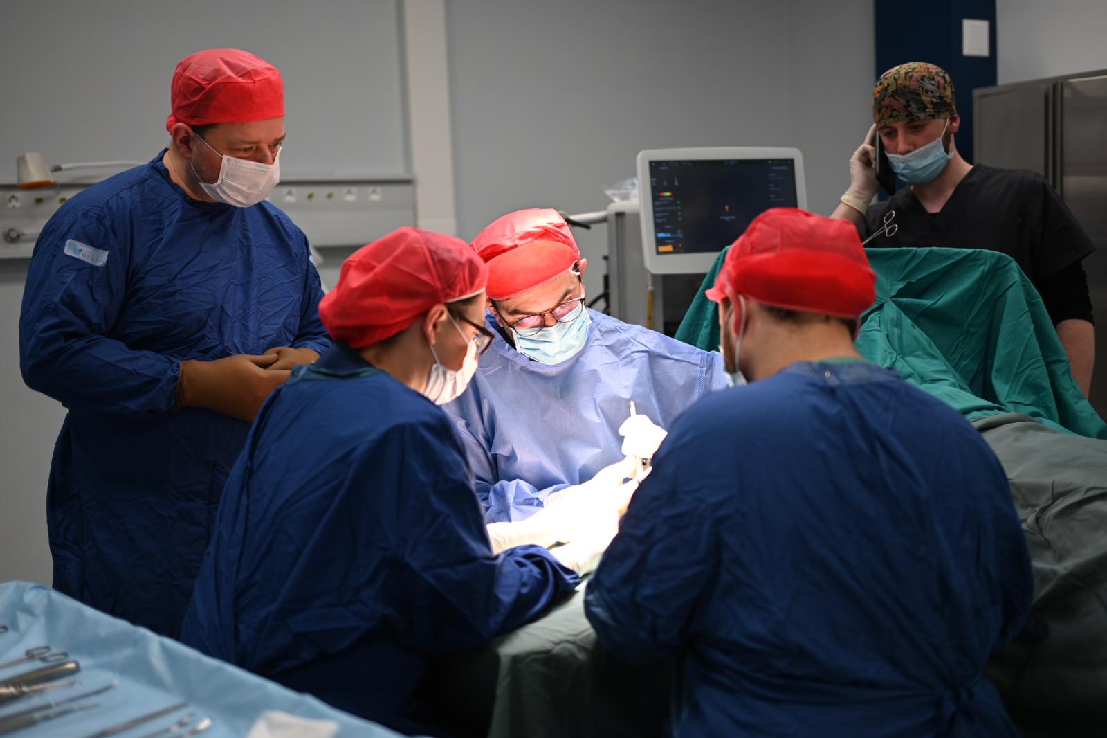 PRESS RELEASE: Prof. Munjed Al Muderis made Ambassador to Ukraine Charity