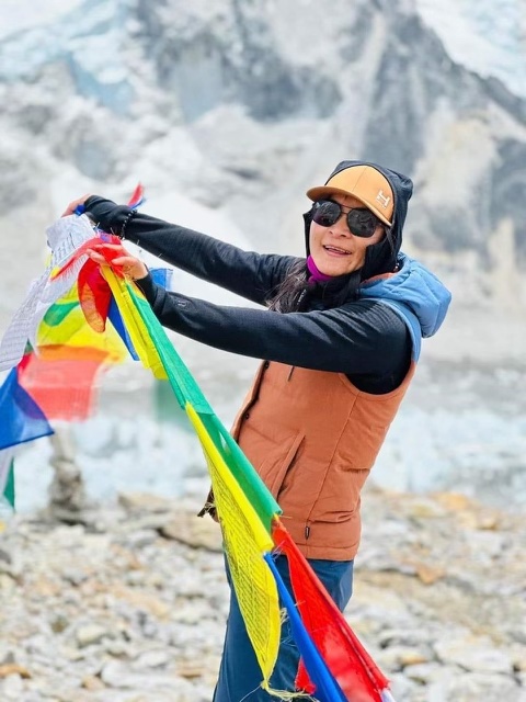 PRESS RELEASE: Fastest Ascent of Everest by a Woman – Everest Climbing Expert Available for Comment
