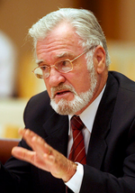 PRESS RELEASE: Leadership beyond boundaries – honouring Professor John Deeble