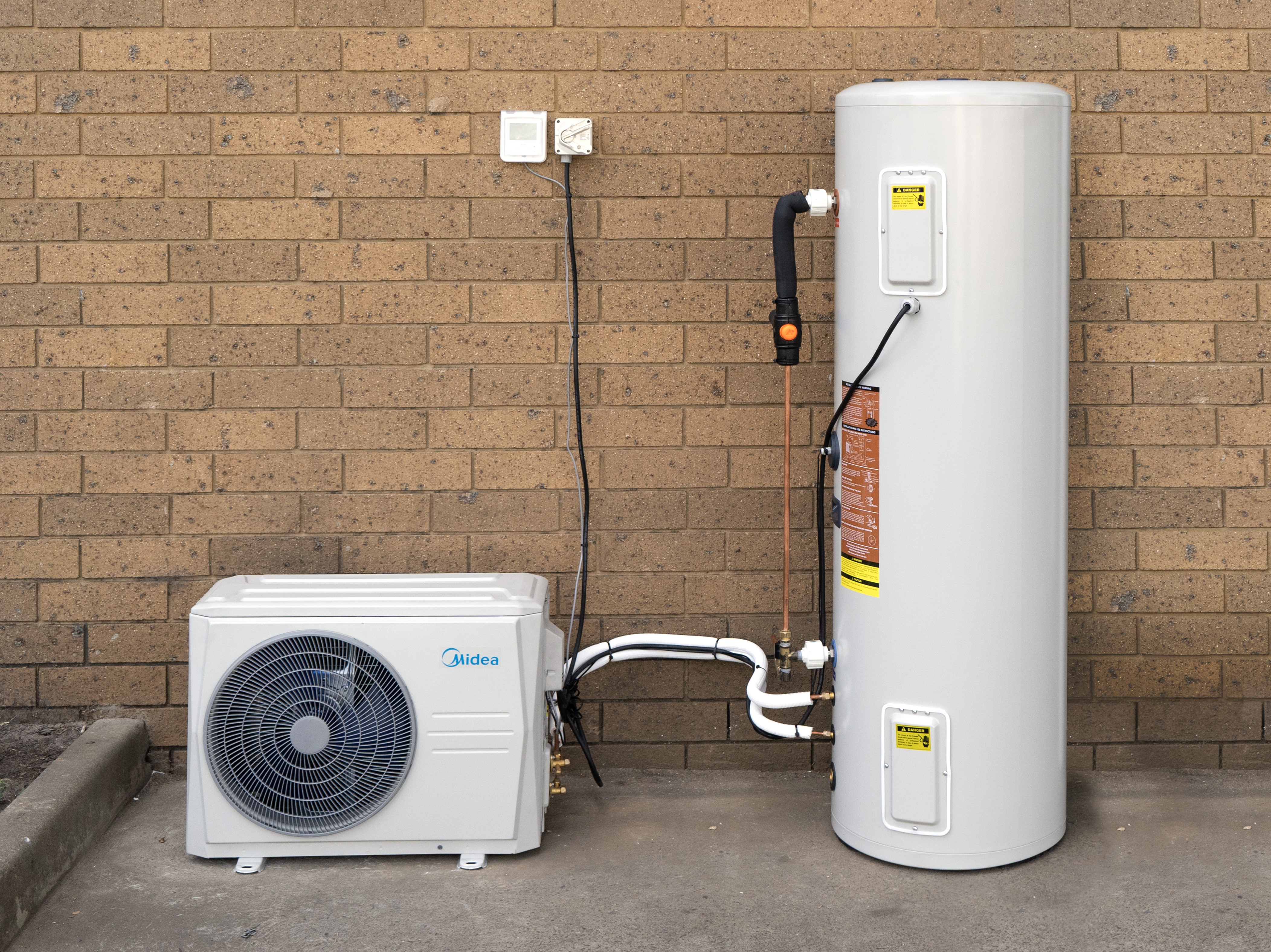 PRESS RELEASE: Victoria Businesses Can Now Access Free Heat Pump Hot Water Systems with Energy Upgrades Program