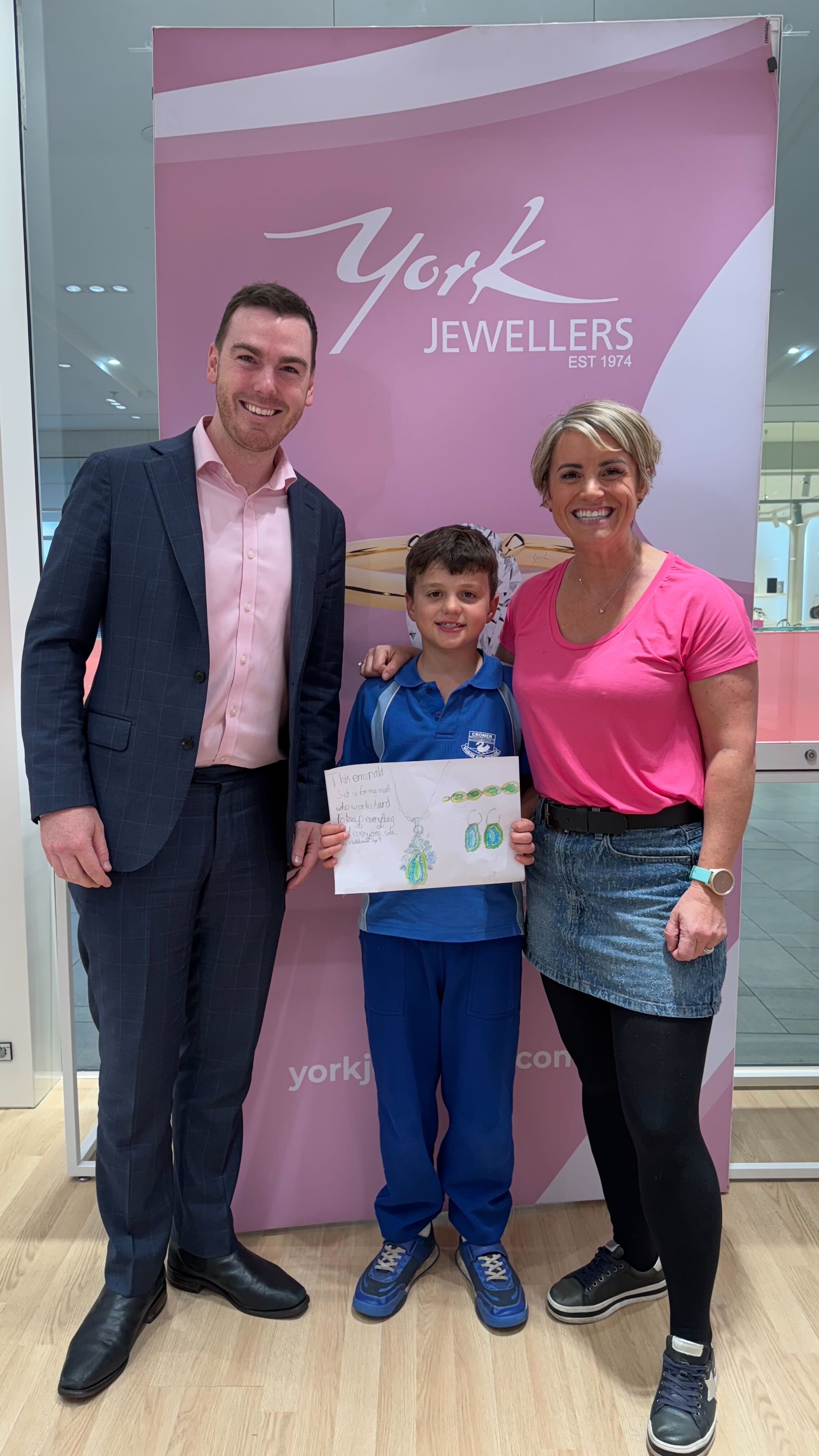 PRESS RELEASE: A Heartfelt Success: York Jewellers’ Mother’s Day Competition More Than Just a Contest