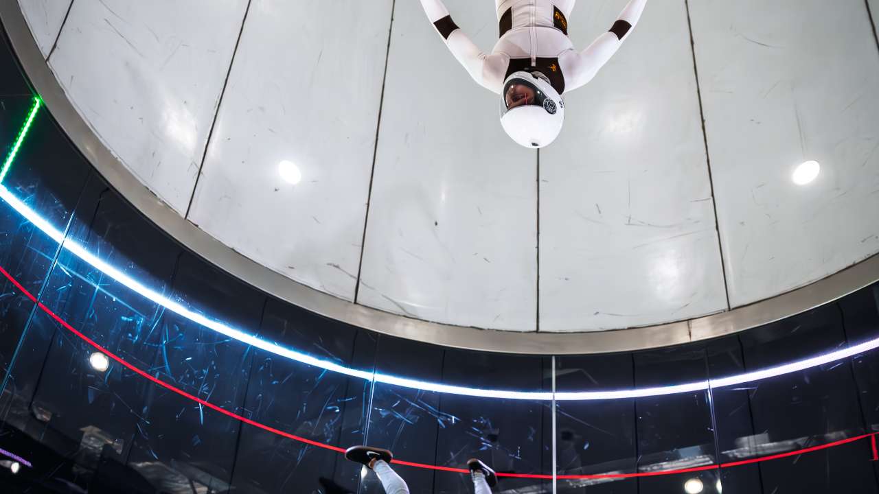 PRESS RELEASE: iFLY Downunder is challenging Sydneysiders to rethink Christmas gifting. Less landfill, more lasting memories.