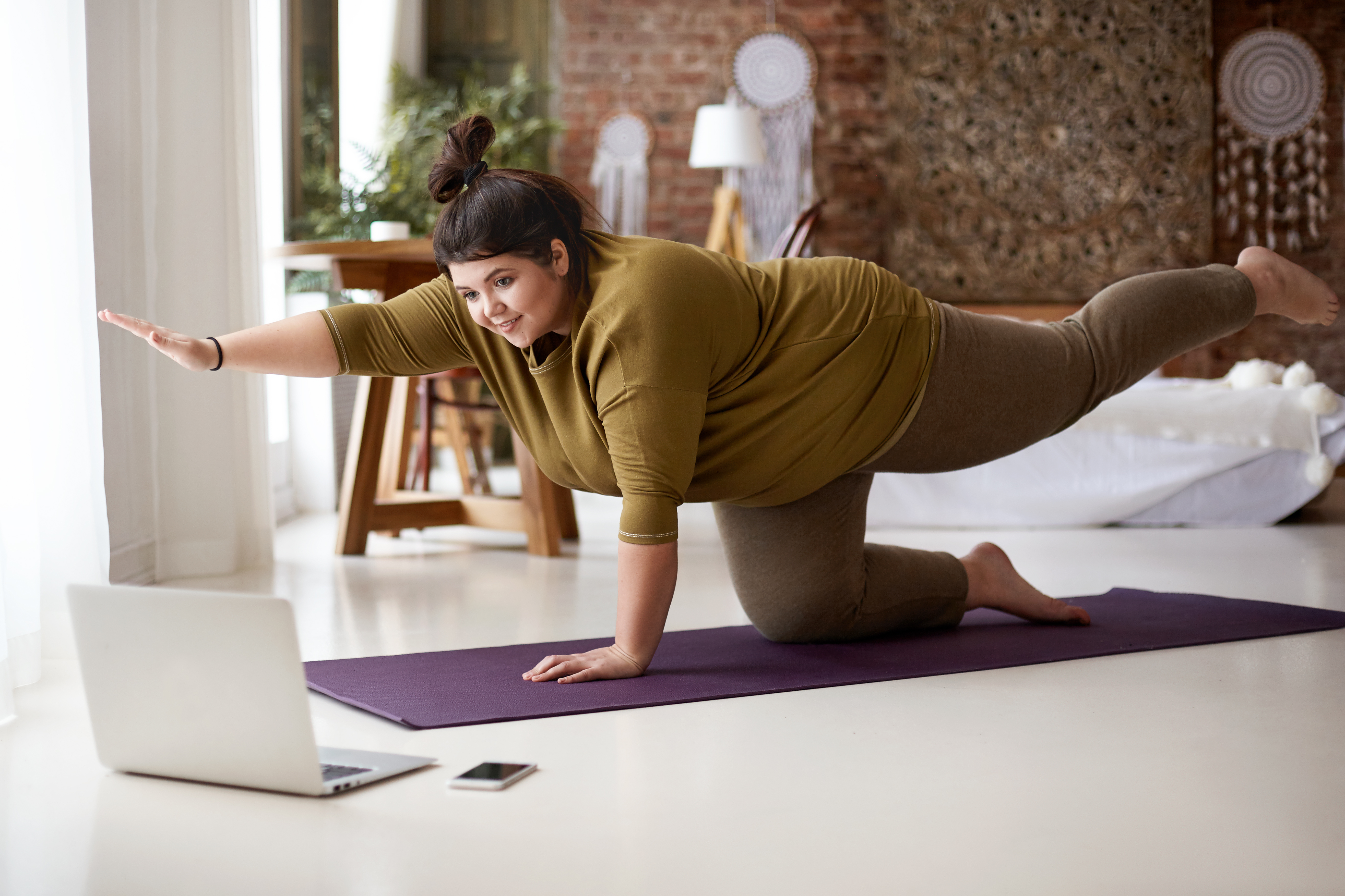 PRESS RELEASE: New Bitesize Livestream Yoga Classes Help Aussies Smash New Year Fitness Goals