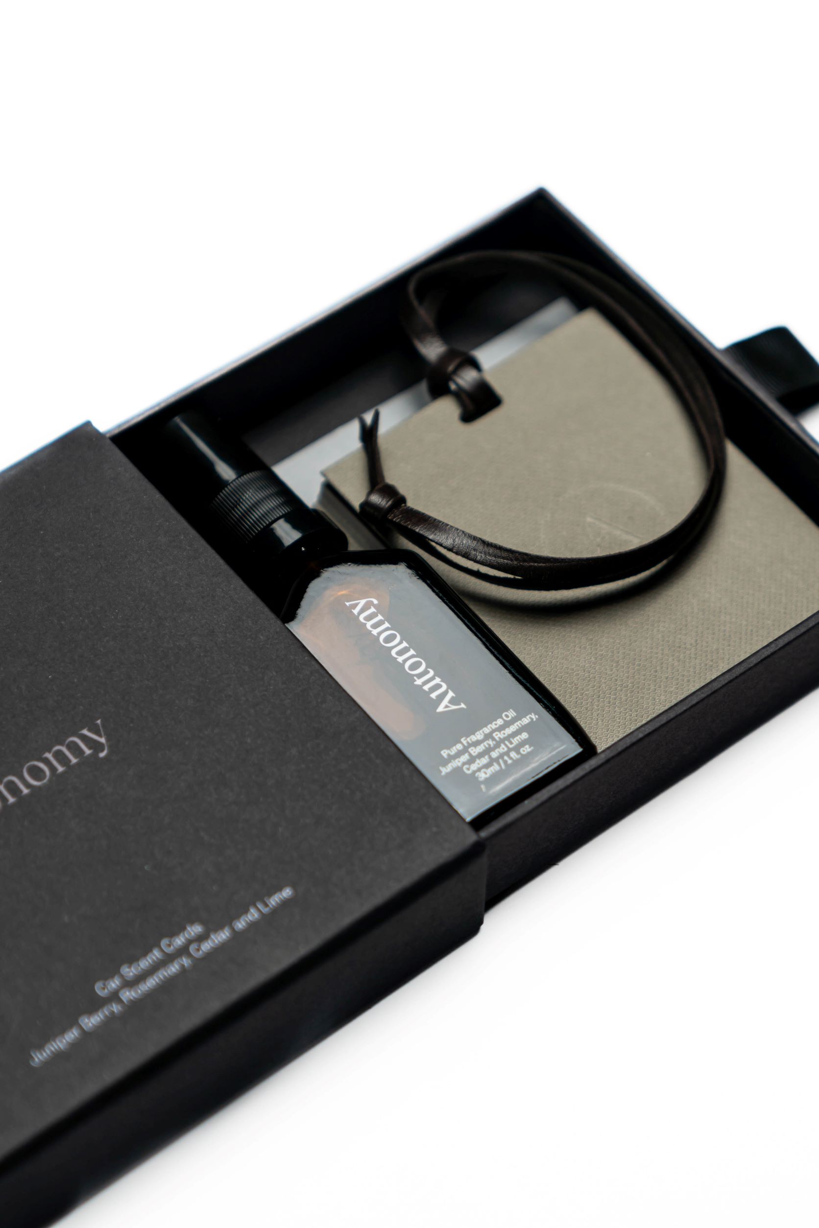 PRESS RELEASE: MOTOR INDUSTRY INSIDER LAUNCHES EXCLUSIVE RANGE OF PRODUCTS FOR DRIVERS