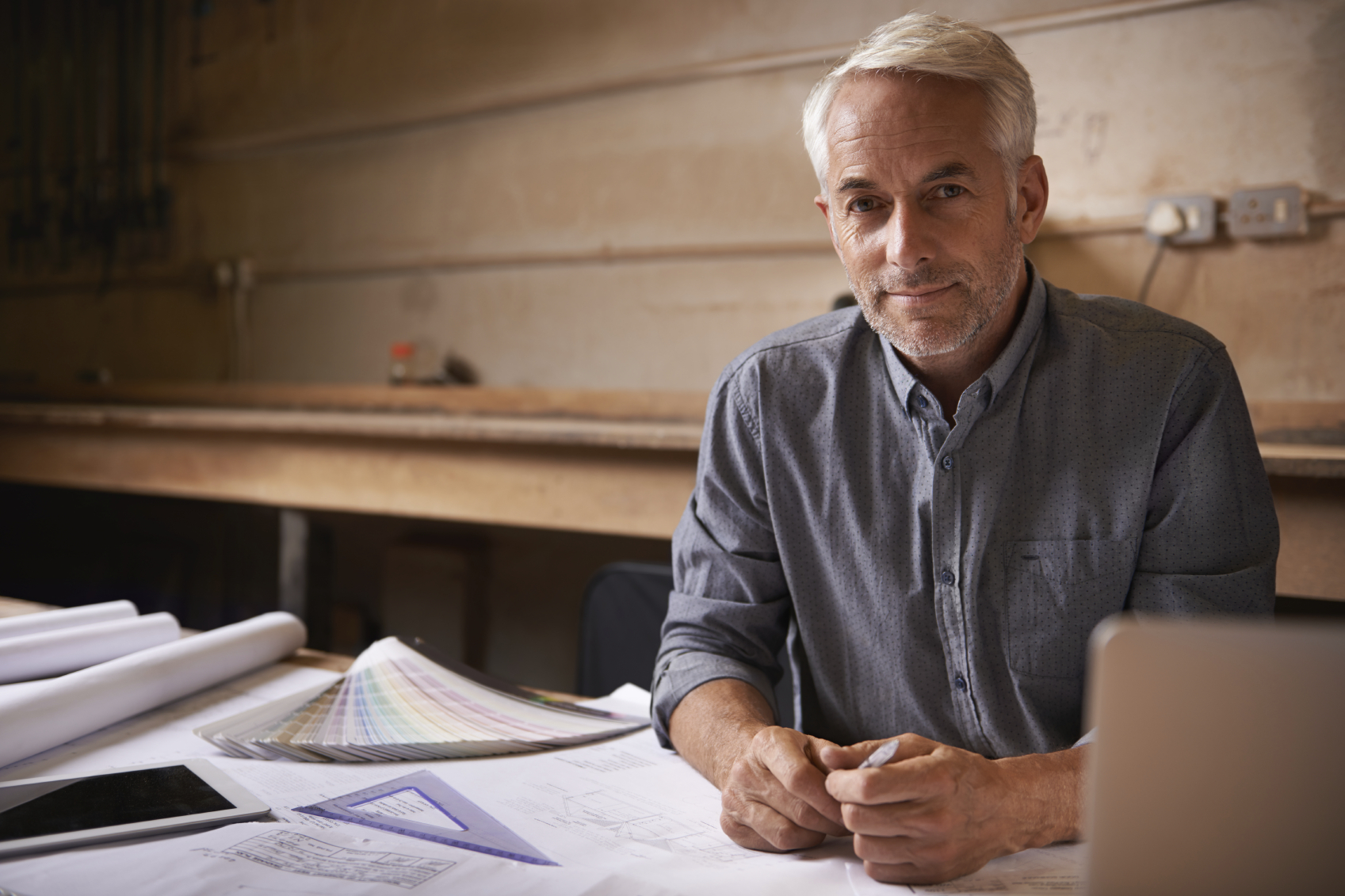 PRESS RELEASE: Independent contractors reminded to review the fine print in their contractor agreements