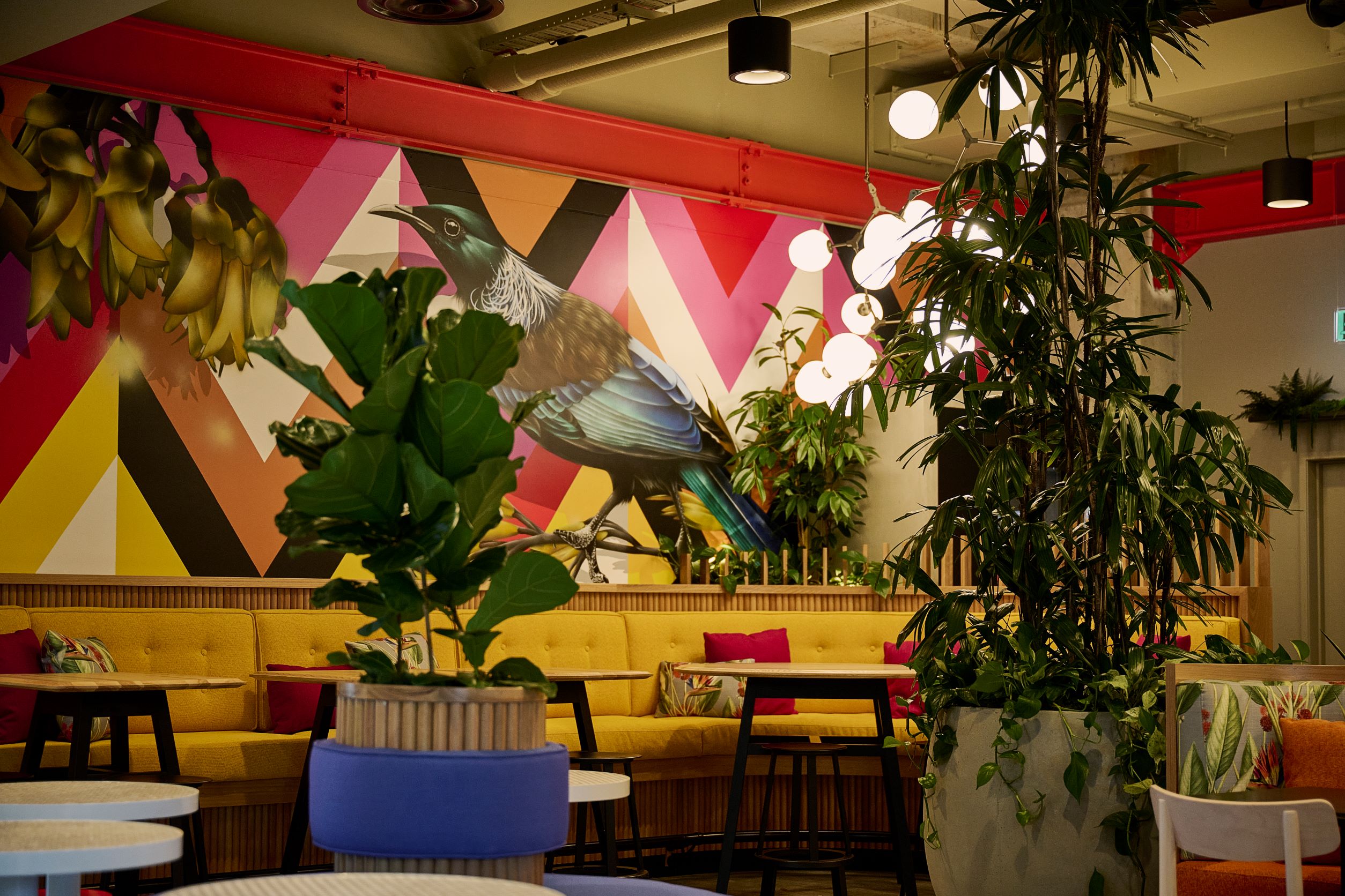 PRESS RELEASE: INTERIOR PLANTSCAPE ASSOCIATION INAUGURAL AWARD WINNERS SHOW THAT THE FUTURE IS GREEN