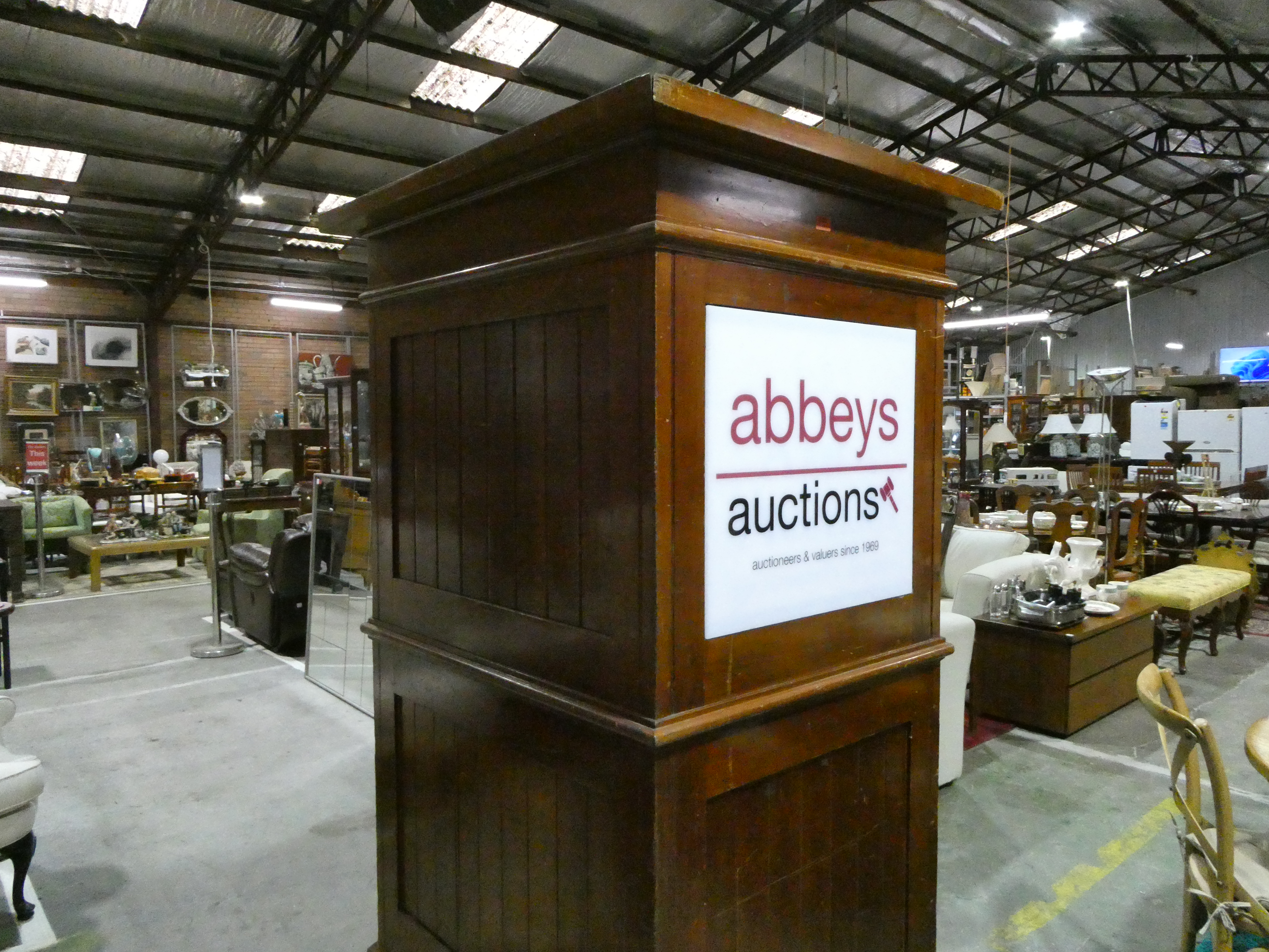 PRESS RELEASE: The Shift from In-room to online auctions: the iconic rostrum has become a relic of the past as the auction process moves online