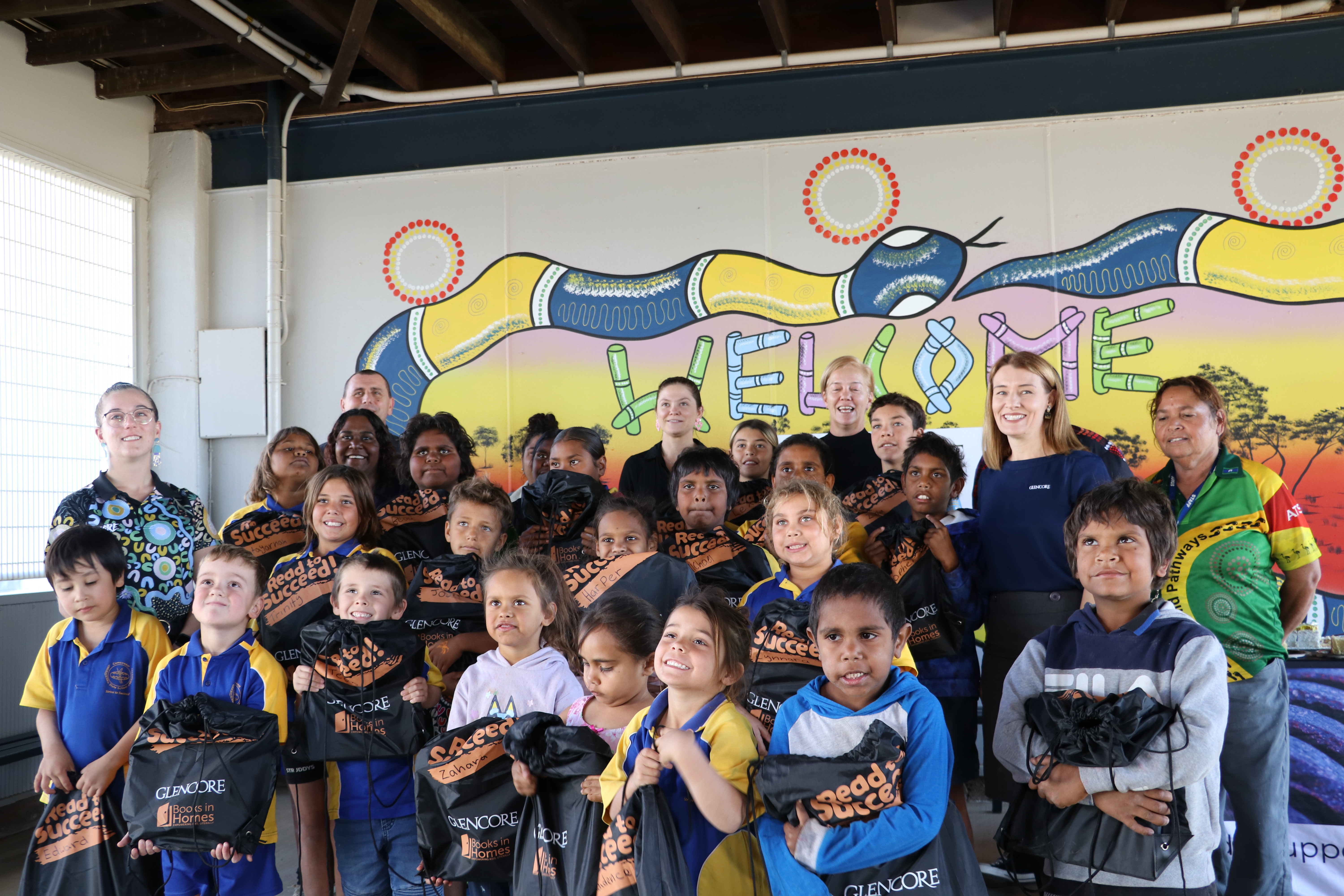PRESS RELEASE: Glencore celebrates “200,000 Books in Homes” for North-West Queensland school children