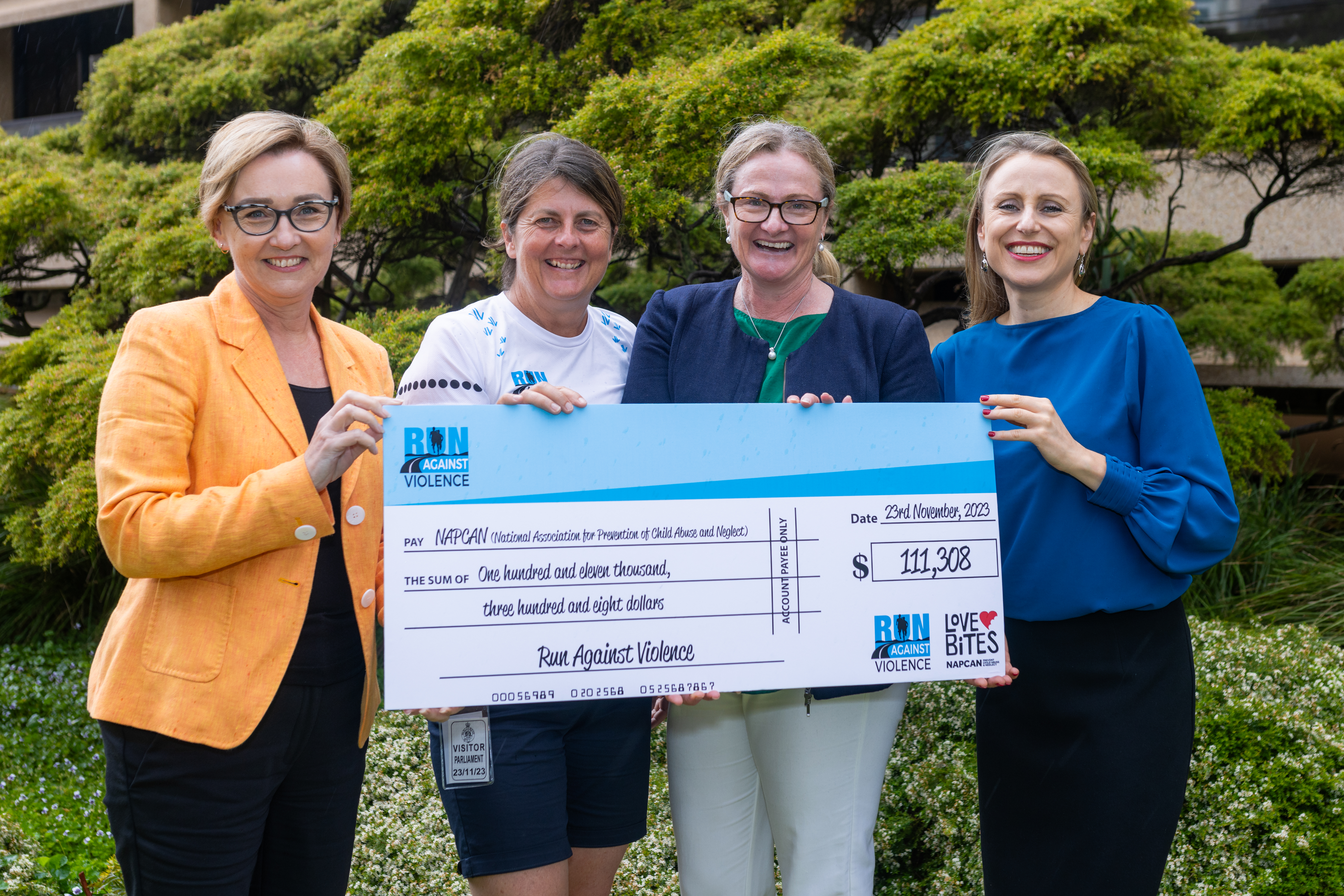 PRESS RELEASE: 100,000s of volunteer hours & $400,000 in donations: proof that Australians want action on domestic violence